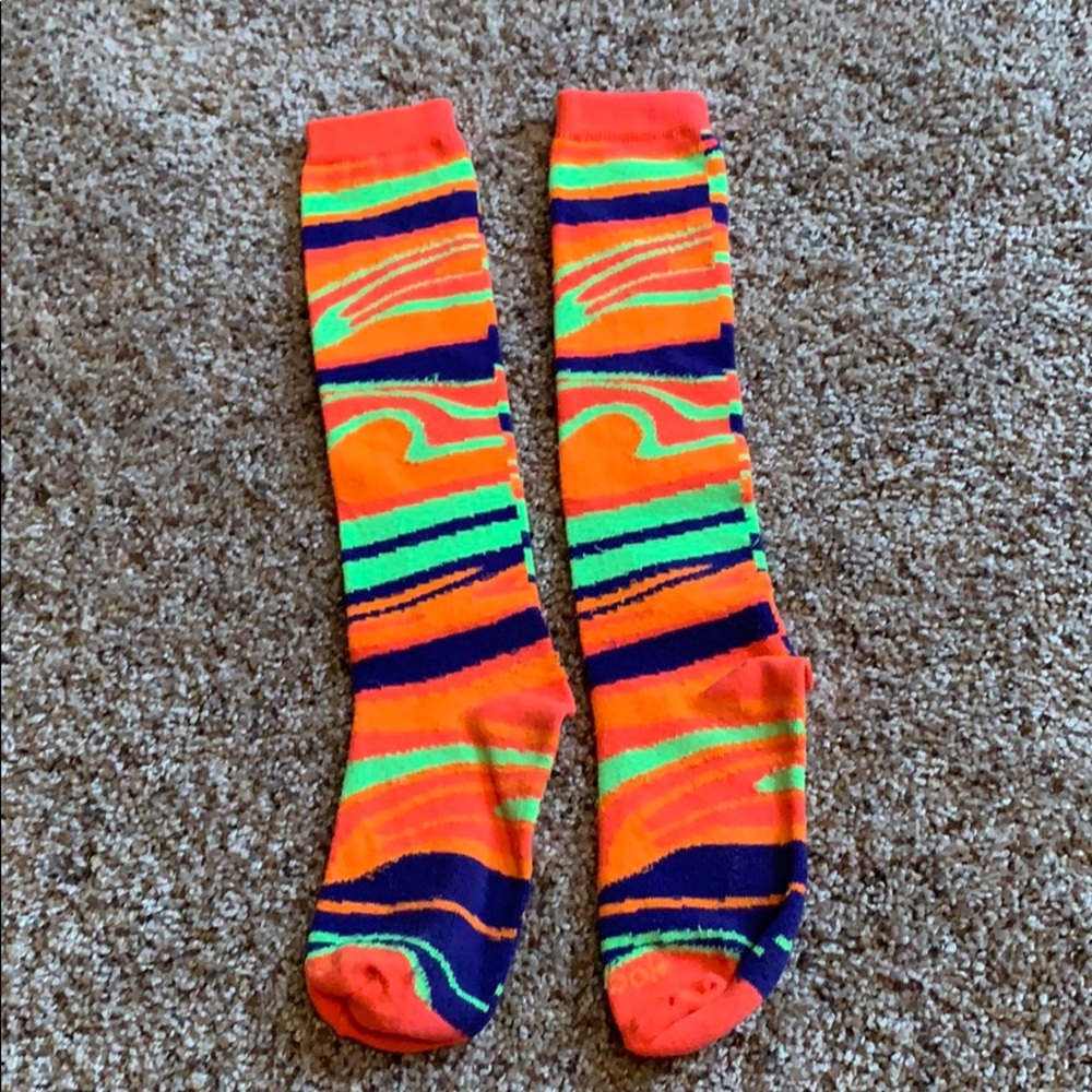 Striped Reebok socks. - Picture 8 of 11